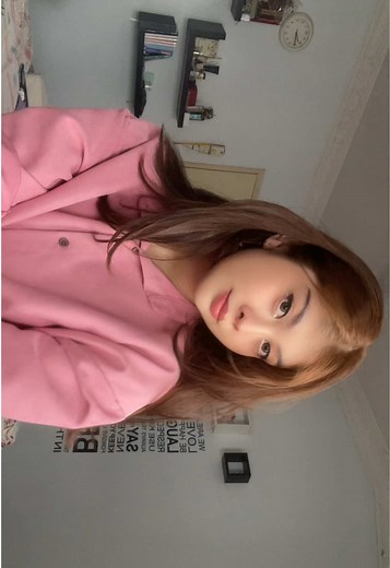 Nothing feels better than a good skin and brand new hair colour🌷