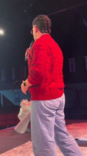 Come celebrate Jesus, the reason for the season, with us at Jingle Jam Christmas Spectacular & LIVE Concert on Saturday and Sunday at 5PM at Metro Tab Church! It’s going to be an incredible night! Learn more at www.metrotab.net/jinglejam | Metro Tab Church