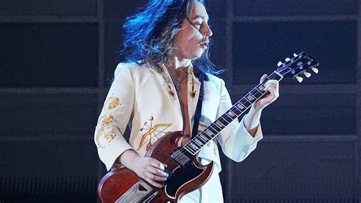 Jake Kiszka on the time he walked out of Chicago Music Exchange with a $25,000 guitar
