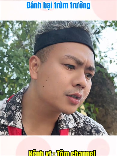 Đánh bại trùm trường: Phim ca nhạc hài thú vị