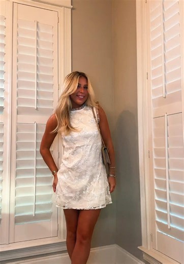 Stunning Mini Dress Inspiration for Brides