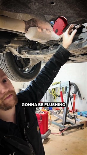 Kia Tech REVEALS Why Water Ends Up On Your Floorboard 😰