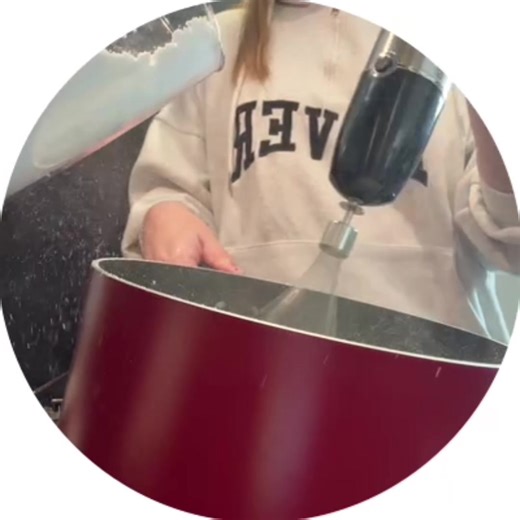 فيديوهات أنشأها mistypy (@mistypy) باستخدام Bright Open Sky (Vox) - Ah2