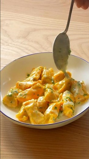 Homemade Pasta - Agnolotti del plin, potato mint in taleggio sauce - easy recipe