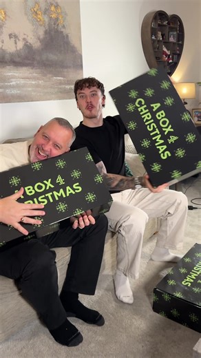 Stream Friday Night Dinner on Channel 4 This Twixmas