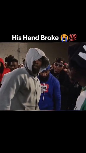 Freestyle Rap Battle: His Hand Broke 😭💯