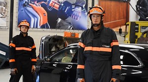 25K views · 292 reactions | New! Holmatro starts with a vlog about smart rescue techniques, tips and tricks, featuring our own rescue consultants. Watch the first episode below and learn how to cut hinges the smart way! | Holmatro Rescue World | Facebook