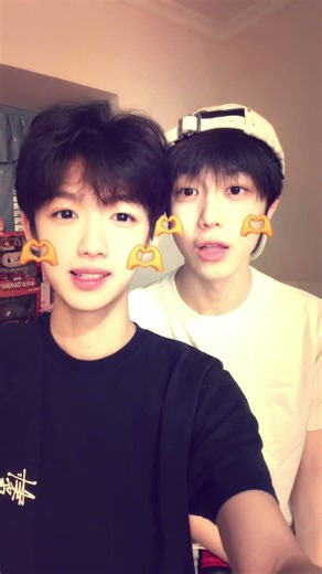 Zhang Jie & Hao Xiaozi #bl #jenvlog #lgbt #bltiktok #blvlog - BL Couple