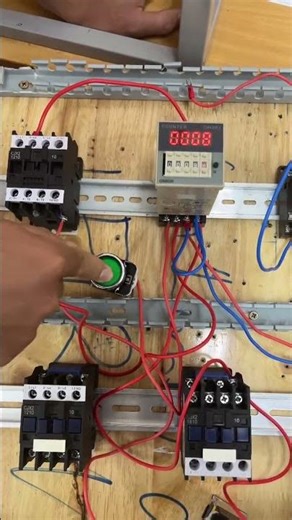 testing relay counter with contactor #diyprojects #relays #contactor #creative