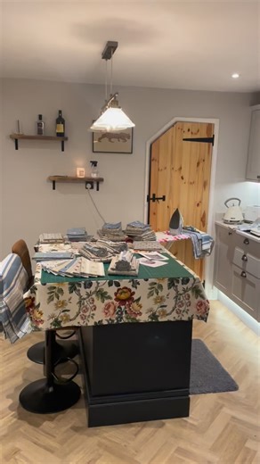 I have been at home in my sweet little abode for a few days, deep into prep for the upcoming show in Northern Ireland next week, followed immediately by Harrogate. Tonight I am making kits of the “French Quilt” which is available in 2 sizes. (Different patterns and kits for each size) It also comes in reds or purples. Please get in touch if you would like one posted, I have reduced to price for both by £5 on the website, which effectively gives you free shipping, as I know not everybody can make