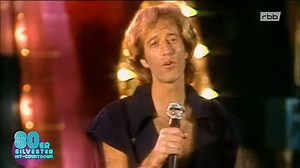 679K views · 16K reactions | Robin Gibb - Juliet (1983 ) | „Music World 70 80 90 00 ." | Facebook