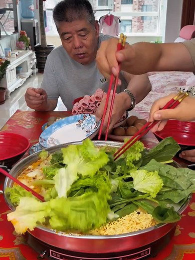 Big Chinese Feast at Home: Easy Family Preparation Recipes