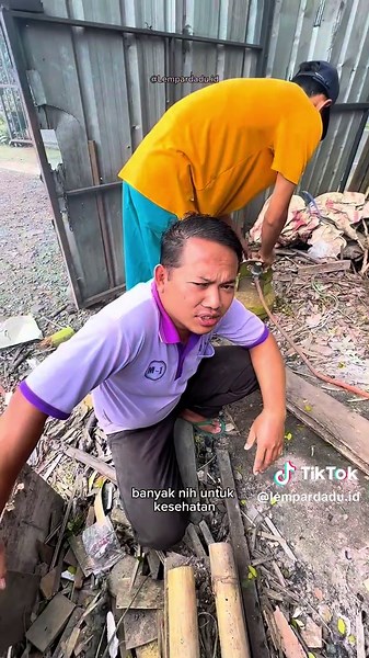 Kelapa Dibakar: Kenapa Tidak Langsung Minum Enak?