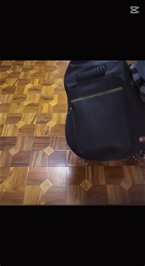 Unboxing my new guitar #guitar #unboxing #streamer#youtuber #stream