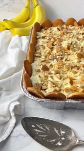 EASY EASY Banana Pudding, a vintage recipe also called Jean’s Jiffy Banana Pudding. My aunt Cornelia made this for uncle Eric’s 90th birthday in Birmingham, AL in 2004. It was so delicious, I asked her for the recipe. She happily located it on a hand written recipe card in her kitchen cabinet and let me jot it down. I’m so glad to have it, though they’re both passed away now, it’s certainly a sweet memory to hold on to. Recipe is on my blog, link in comments. 🍌 #bananapudding #recipevideo | Mom