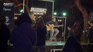 😍 Així sona "Se iluminaba" d'Ana Mena en acústic! Quin tros de concert vam viure al #FlaixbacShowcase ➡️ Mira el vídeo sencer aquí: https://youtu.be/C7jMurYCEdM #Flaixbac #NomésÈxits | Flaixbac