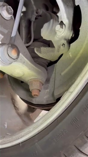 Worn lower ball joints on the 06 Lincoln LS with 186k miles. Lots of knocking while driving.