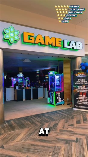 Big Schlim Food Reviews on Instagram: "There’s a family owned video arcade inside of St.Charles Mall in Waldorf. I was reviewing a desert spot in that mall, saw this arcade, & I decided to come back with my son son!! You can host parties here, & it could be an alternative for Halloween!! Let’s GO!! . Where I am: @game_lab_arcade . Location Reviewed: 11110 Mall Circle Dr, Waldorf M.D. . The Games: It’s $15 for 1 hour of unlimited play. It’s $25 for 1 hour of unlimited play, & 2 VR rides. It’s $35