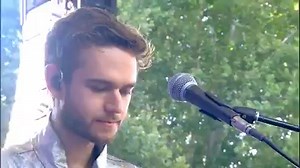 If you missed out on the GMA performance of “Get Low” with Liam Payne you can watch it again. 😜 | Zedd