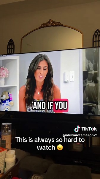 Dallas Cowboys Cheerleaders: Victoria's Camp Experience