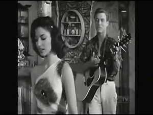 Roger Smith sings The Tourist Trade on 77 Sunset Strip 1960