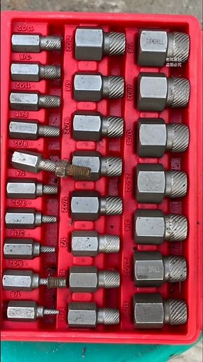 25-piece multi-spline screw extractor set kit removing damaged broken stripped screws bolts studs