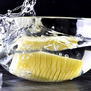 24M views · 27K shares | Impressive and yummy ways to cook potatoes. 凜 bit.ly/2Pk1m6J | Bright Side | Facebook