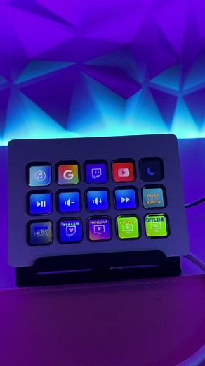 Matchy matchy❄️🥶 #CozyAtHome #streamdeck #pctips #diy #fypシ @elgatogaming