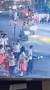 339K views · 2K reactions | A decorative lamp post near the iconic...