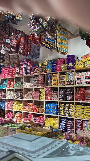 31K views · 711 reactions | Multi tasking taga display, pack at cashier.  Hindi ka pwede mapagod may anak ka na kaya dapat sumakses ka.  #reelsvideo #fypageシ #reelschallenge #followers #friends | Dayana DM Engkas | Facebook