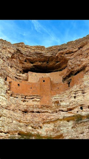🏞️ Exploring Montezuma Castle & Well – A Window into the Past! 🏺✨Tucked away in Camp Verde, Arizona, Montezuma Castle National Monument is a breathtaking cliff dwelling built by the Sinagua people over 800 years ago. Just a short drive away, Montezuma Well offers a mysterious, spring-fed oasis with ancient ruins and a thriving ecosystem.Walking through these sites, we were in awe of the ingenuity and resilience of the people who once called this place home. History, culture, and nature all in 