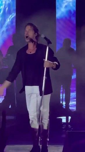 ❤️ #nikosoikonomopoulos #oikonomopoulos #summer2022 #summertour