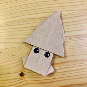 簡単折り紙『イカ』の折り方｜How to fold origami " Squid"