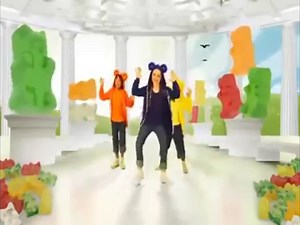 The Gummy bear song | Dance for kids | Dance on gummy bear song