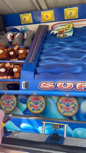 Shrimp Louie is kicking off his Spring Break at the Kemah Boardwalk! How are you spending your Spring Break? | Bubba Gump Shrimp Co.