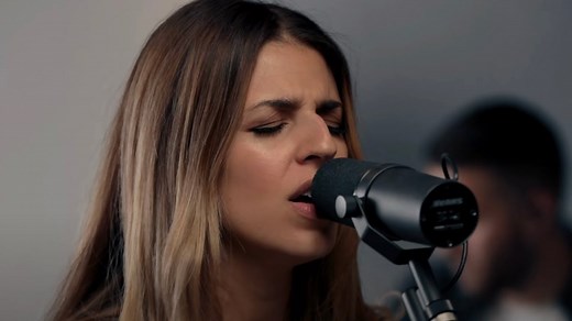 50 Best Worship Songs About the New Covenant