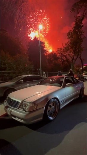 Beautiful car-beautiful Firework !
