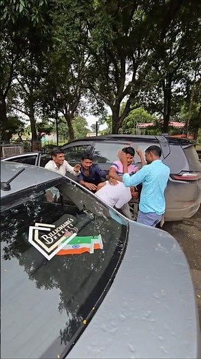 Getting in stranger car 🤣🤣