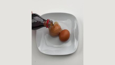 Rimozione del ruggine fai da te con Cola e Uovo