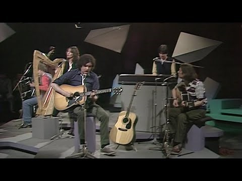 Clannad with Enya: 'As I Roved Out' - Full Live Concert (BBC, 1982) HQ