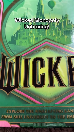 The details and art of the Wicked Monopoly game are beautiful!! I can't wait for the movie! #wicked #wickedmovie #wickedthemusical #unboxing #wickedmerch