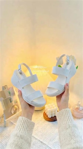 Wedges and Sandals for Women: Comfortable Stylish Sandal Guide