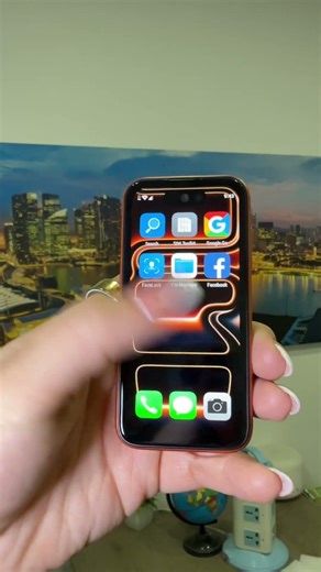 Probando en mini iPhone 17 👀 ¿Qué más te gustaría ver?