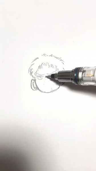 ライナー練習中なので下手なのですがおお目に見てください…#進撃の巨人イラスト #初描き#ライナー#イラスト #日によって絵柄が変わる