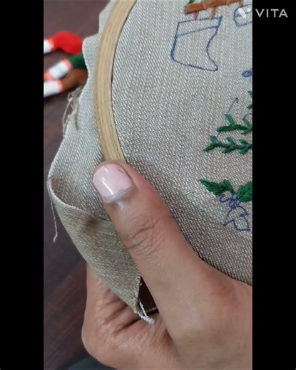 EMBROIDERY PATTERN || fishbone stitch embroidery || #explore #embroidery #reels #shortvideo ||