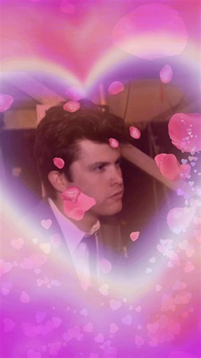 his hair is beautiful #fyp #colinjost #lornemichaels #snl #saturdaynightlive