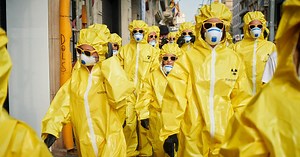 Today, in Barcelona, we hit the streets to alert the world to the hazards of toxic bank fees. Sending money abroad? Now there's a safer way: transferwise.com/toxicfees | Wise