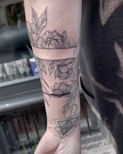 A Better View Of Jessica's New Tattoo.