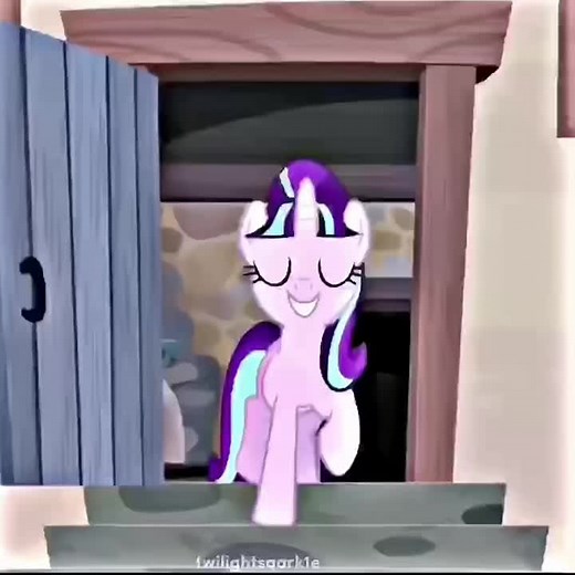 Pinkie Pie's Knowledge of Smiles in MLP Explained