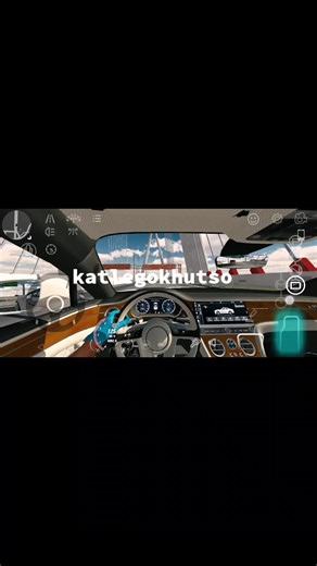 Driving Tips: How to Drive with One Hand Like a Pro